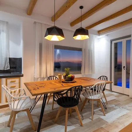 Naxian Sunset Villa *