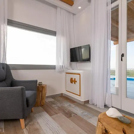 Naxian Sunset Villa *